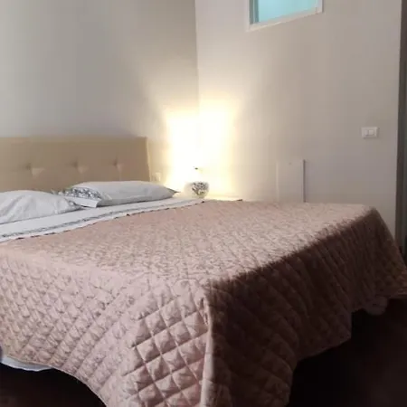 Гостевой дом Interno 12 - 3*