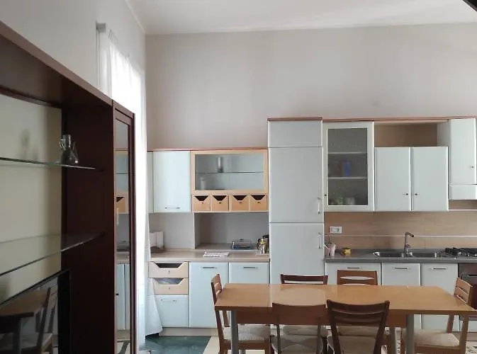 Interno 12 - Konukevi 3*